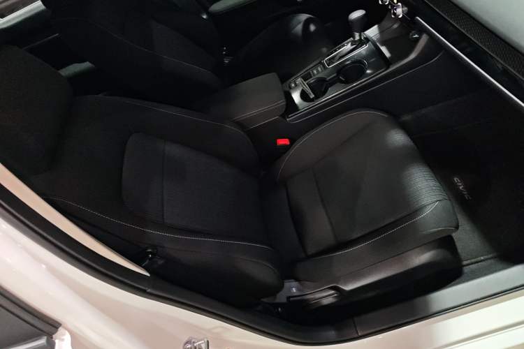 Used Honda Civic 2023 240TURBO CVT Dynamic Edition
