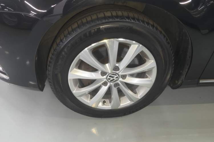 Used Volkswagen Magotan 2016 1.8TSI Smart Enjoyment Leading Model
