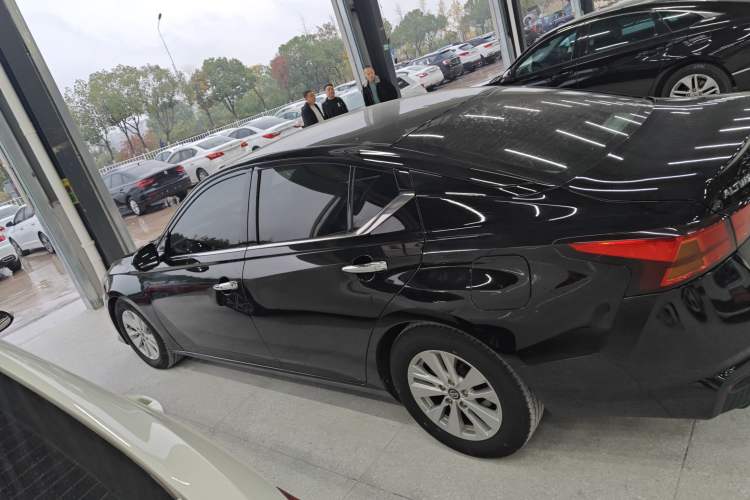 Used Nissan Teana 2021 2.0L XE Fashion Edition
