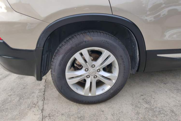 Used Changan CS75 2016 1.5T Manual FENGSHANG Model
