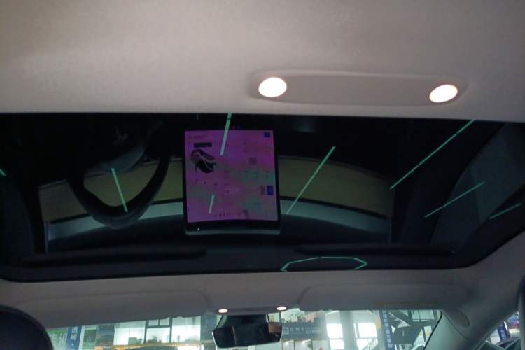 Used Tesla Model 3 2019 Long-Range All-Wheel-Drive Version
