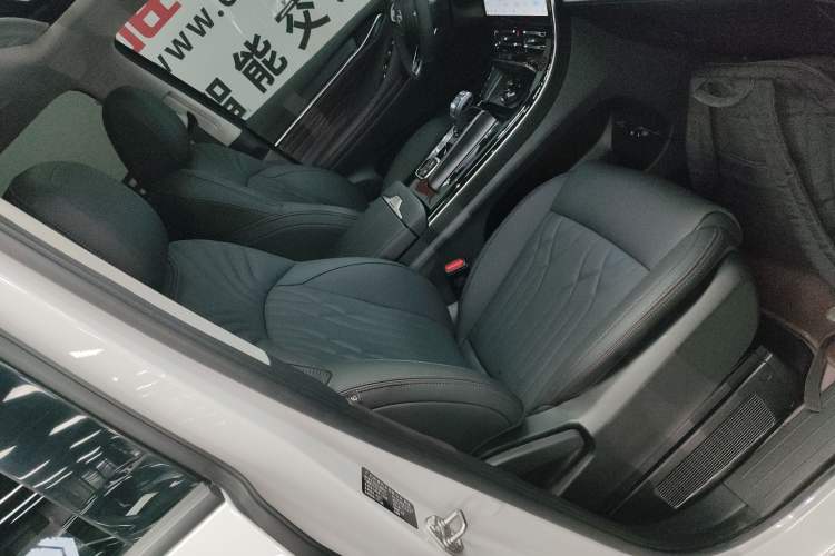 Used GAC Trumpchi M8 2024 Master Series 400T Prestige Edition
