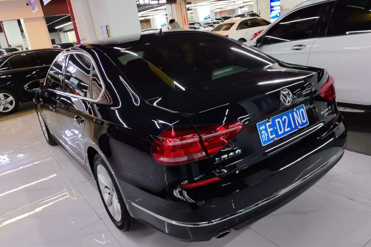 Used Volkswagen Passat 2017 330TSI DSG Luxury Edition
