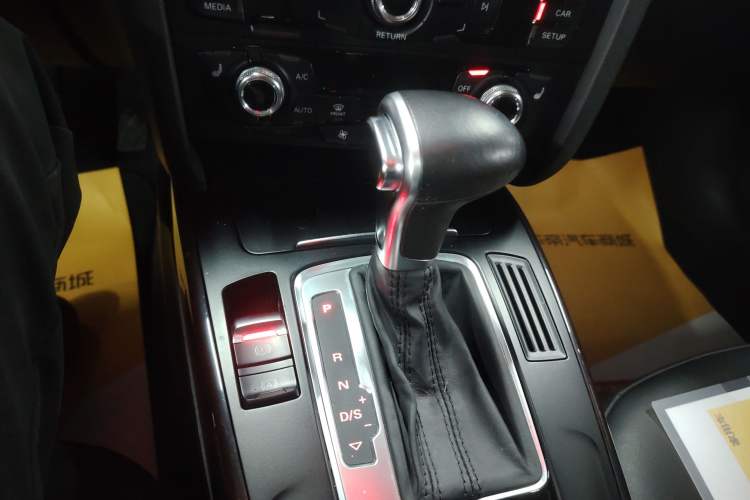 Used Audi A4L 2015 35 TFSI Automatic Comfort Model
