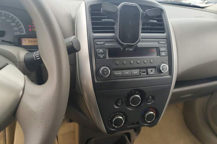 Used Nissan Sunny 2015 1.5XE CVT Comfort Edition
