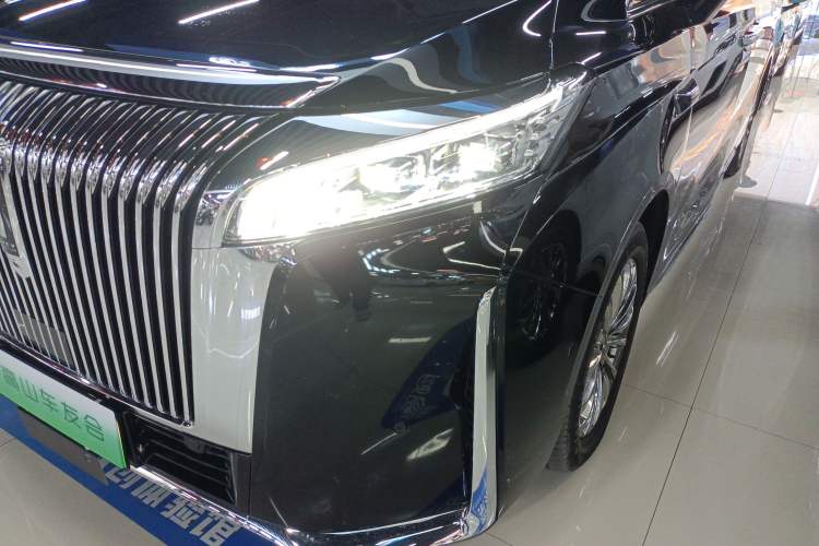 Used Wey Gaoshan 2025 Four-Wheel Drive Alpine 9