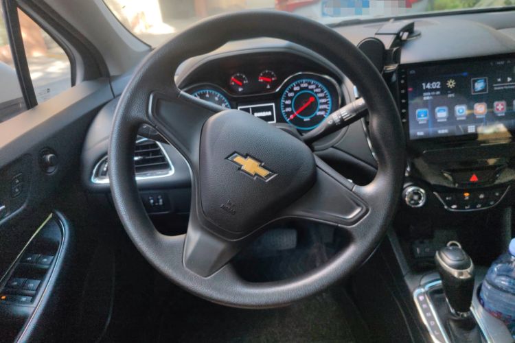 Used Chevrolet Cruze 2017 1.5L Automatic Pioneer Sunroof Edition
