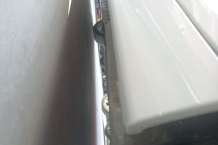 Used BMW 5 Series 2014 530Li Leading Model
