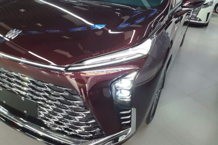 Used Buick GL8 New Energy 2024 Lu Zun Deluxe Edition 7-Seater
