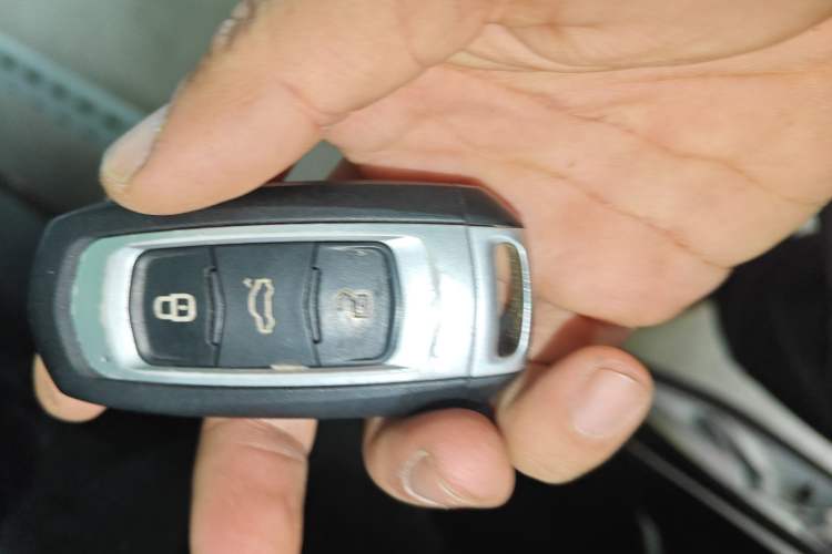 Used Geely Auto Emgrand GS 2018 Lingchao Edition 1.4T Automatic ZhenShang Smart Connectivity Model
