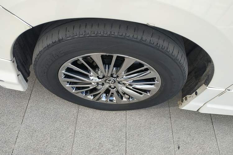 Used Toyota Alphard 2021 Dual-Engine 2.5L Luxury Edition