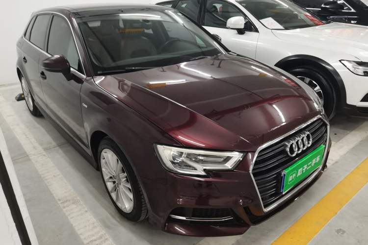 Used Audi A3 2017 Sportback 35 TFSI Fashion Model
