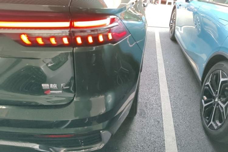 Used Geely Auto Monjaro L 2025 Dongfang Yao 2.0TD Automatic All-Wheel-Drive Wangyue Edition
