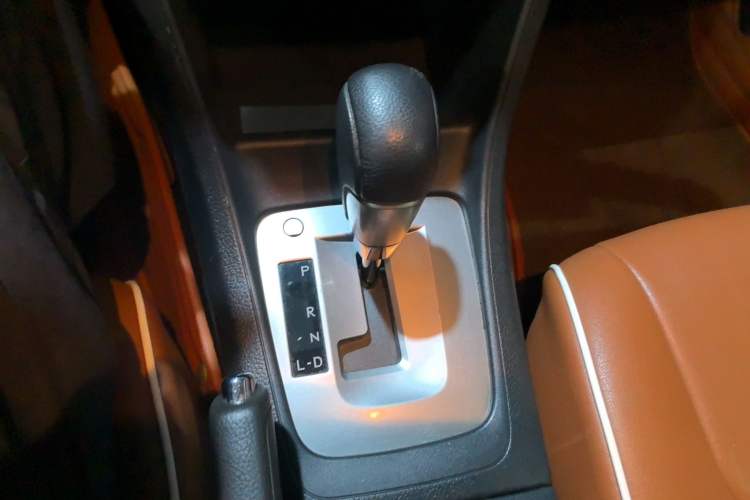 Used Subaru XV 2014 2.0i Comfort Edition
