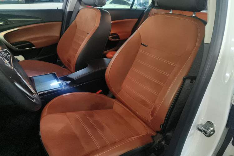 Used Buick Regal 2015 1.6T Elite Tech Model
