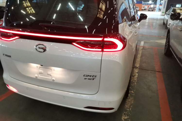 Used GAC Trumpchi M6 2019 270T DCT Luxury Edition (7-seater) China VI
