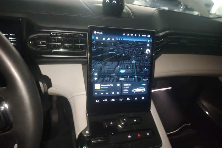 Used Nio ES8 2020 580 km Signature Edition 7-Seater Version
