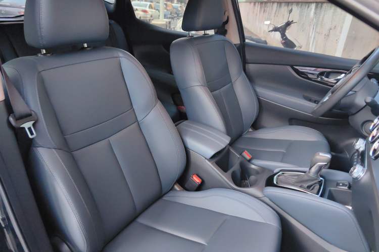 Used Nissan Qashqai 2025 Honor 2.0L CVT XV Genuine Edition