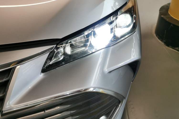 Used Toyota Avalon 2021 2.5L Luxury Edition
