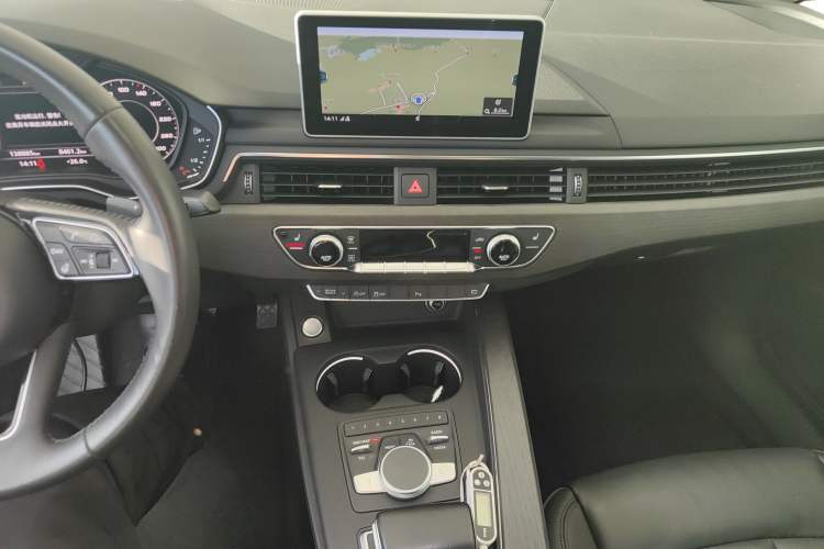 Used Audi A4L 2017 Plus 40 TFSI Style Edition