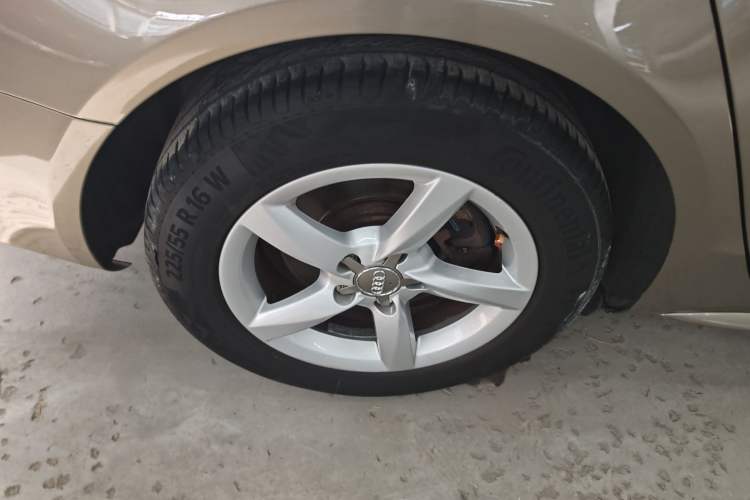 Used Audi A4L 2013 35 TFSI Automatic Comfort Model
