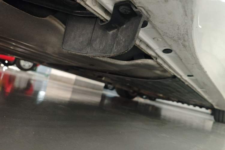 Used Jaguar XJ 2014 XJL 2.0T Two-Wheel-Drive Premium Business Edition
