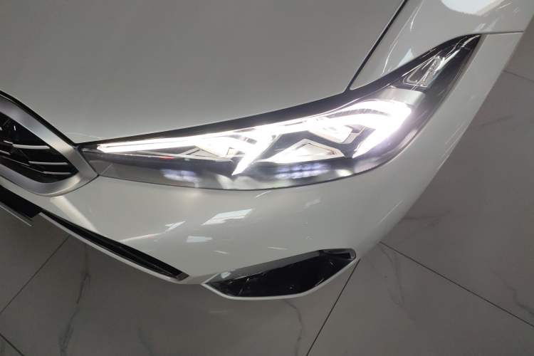 Used BMW 3 Series 2024 325Li M Sport Package