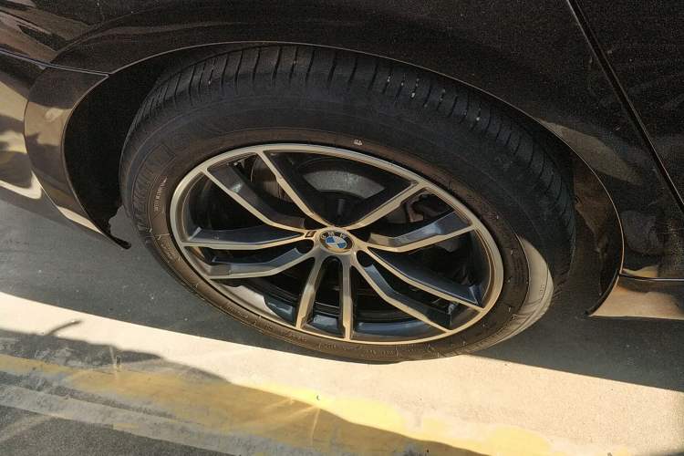 Used BMW 5 Series 2022 Second Facelift 525Li M Sport Package