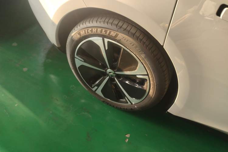 Used Nio ET5T 2025 75 kWh Touring