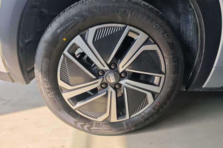 Used Geely Galaxy Galaxy Xingjian 7 EM-i 2025 120km Flagship Edition