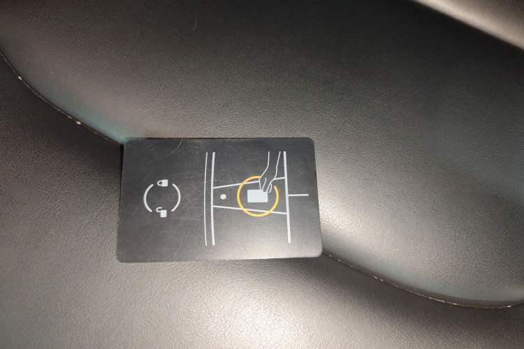 Used Tesla Model Y 2021 Long-Range All-Wheel-Drive Version