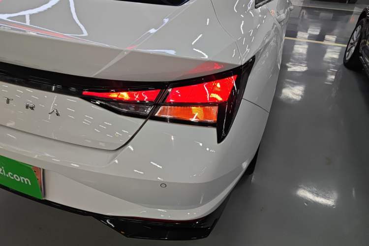 Used Hyundai Elantra 2021 1.5L CVT GLX Elite Edition
