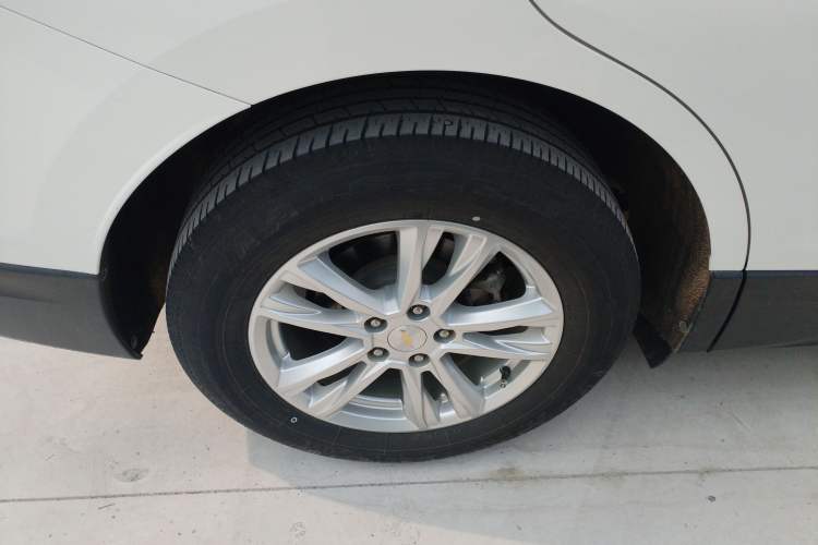 Used Chevrolet Equinox 2019 535T Automatic YuJie Edition China VI
