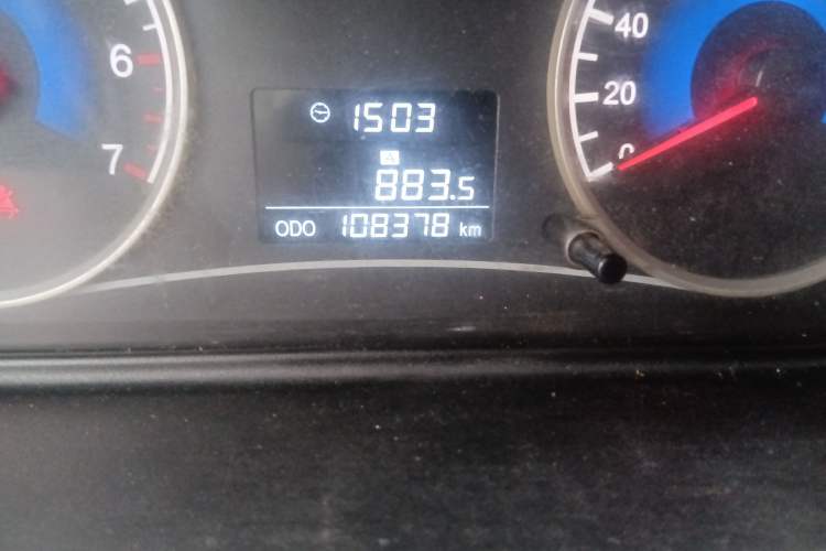 Used Dongfeng Fengon 330 2014 1.5L Manual Utility Version DK15
