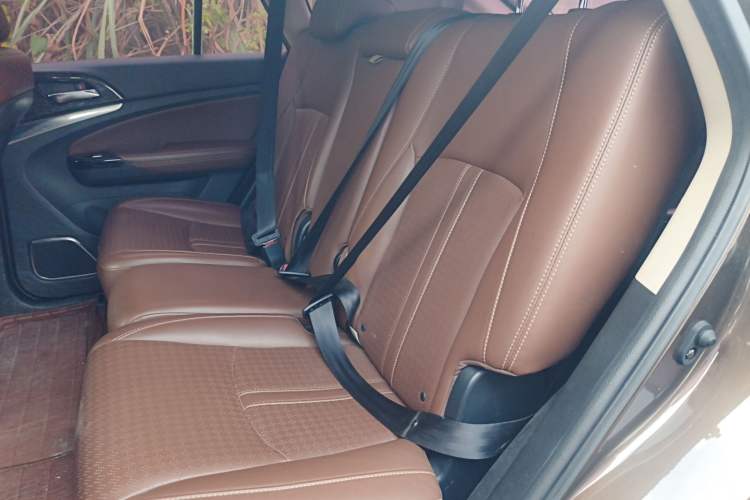 Used BYD S7 2017 2.0T Automatic Prestige Edition