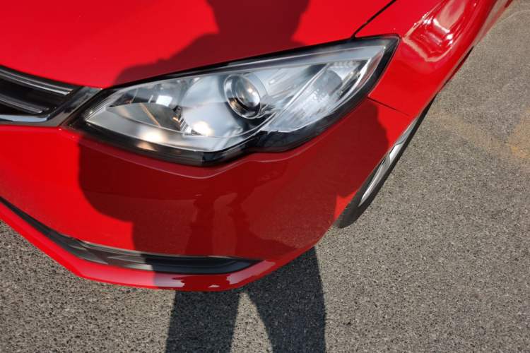 Used Roewe 360 2015 1.5L Automatic Luxury Edition
