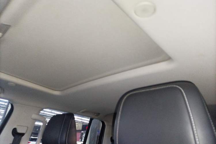 Used Tank 300 2021 City Edition 2.0T—Truly Stylish
