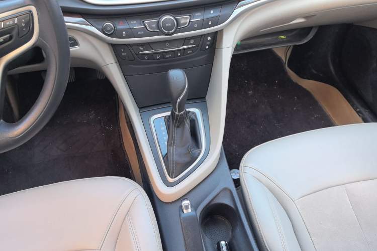 Used Buick GT 2015 15N Automatic Deluxe Edition