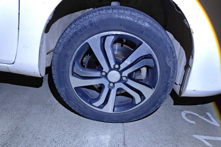 Used Toyota YARiS L  Zhi Xiang 2019 1.5E CVT Dynamic Edition China VI compliant