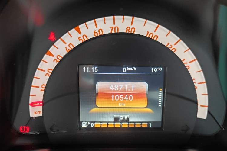 Used  fortwo 2018 0.9T 66kW Hardtop Pioneer Edition China V Emission Standard
