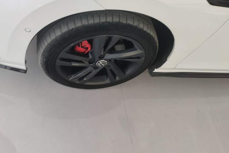 Used Volkswagen Golf 2023 280TSI DSG R-Line Lite
