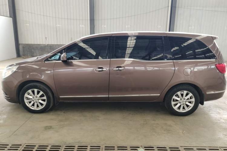 Used Buick GL8 2018 28T Luxury Model China VI Standard
