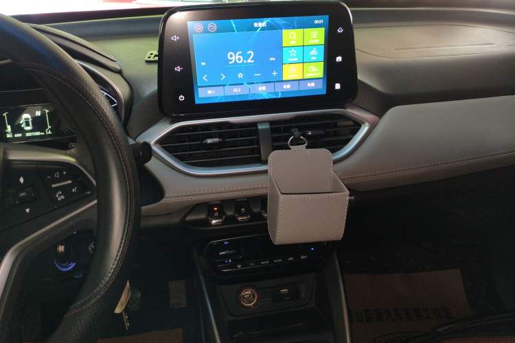 Used Baojun 510 2017 1.5L Automatic Fashion Model