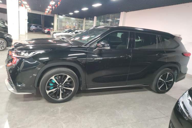 Used Toyota Crown Land Cruiser 2021 2.5L HEV Four-Wheel Drive Luxury Edition
