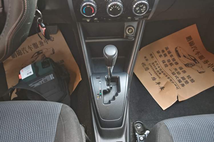 Used Toyota YARiS L 2019 1.5E CVT Dynamic Edition China VI compliant
