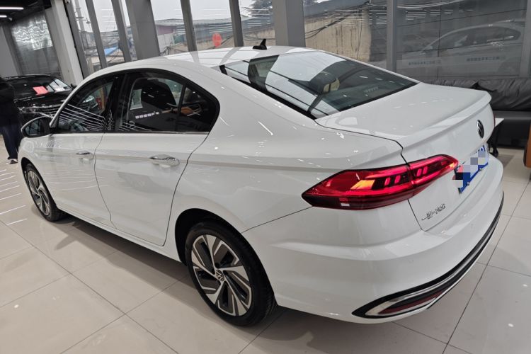 Used Volkswagen Bora 2023 200TSI DSG SmartDrive PRO Edition