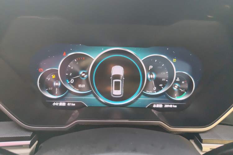 Used Zotye T700 2017 1.8T Dual-Clutch Prestige Model
