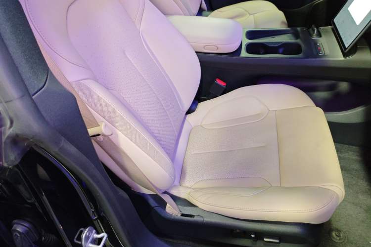 Used Nio ET5T 2023 75 kWh Touring
