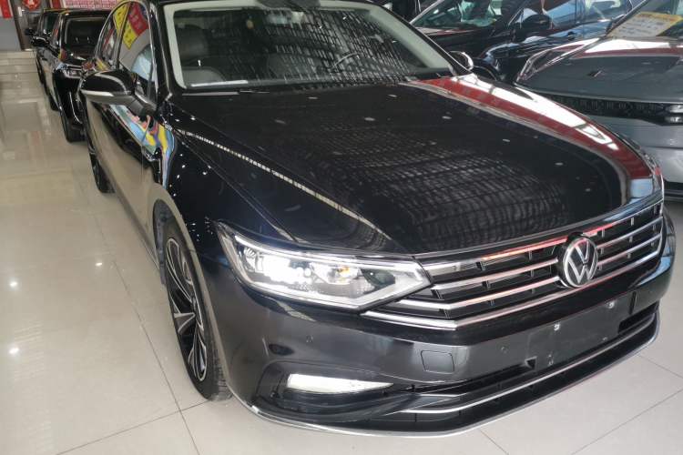 Used Volkswagen Magotan 2020 330TSI DSG Luxury Edition
