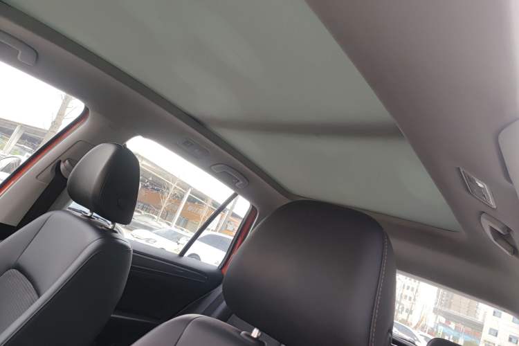 Used Volkswagen Golf Sportsvan 2018 230TSI Automatic Trend Edition
